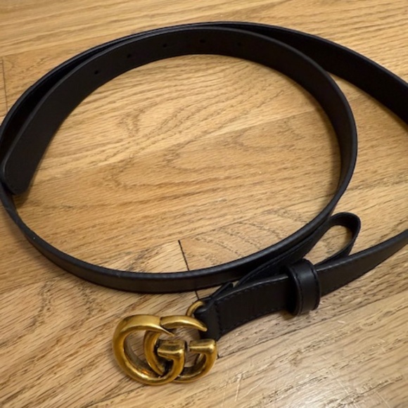 Leather belt with Double G buckle, Style 409417AP00T1000 Color: black leather - Picture 2 of 3